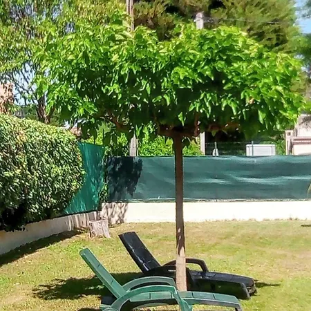 Appartement De 2 A Cyr Sur A 250 M De La Avec Jardin Clos Et Wifi